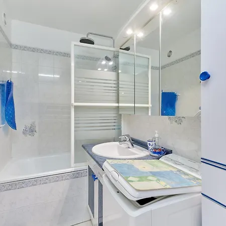 Le 32 De - A 400 M De La Apartman Cabourg