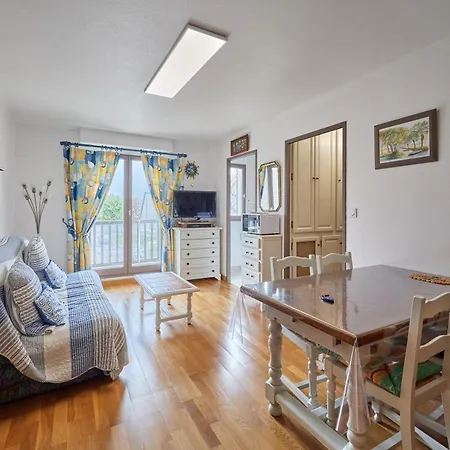 Le 32 De - A 400 M De La Apartman