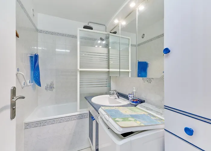 Le 32 De - A 400 M De La Apartman Cabourg