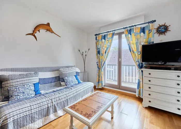 Apartman Le 32 De - A 400 M De La Cabourg