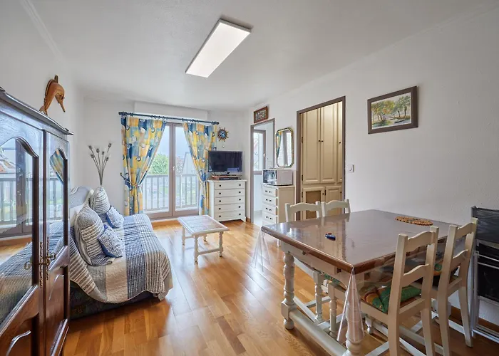 Le 32 De - A 400 M De La Apartman