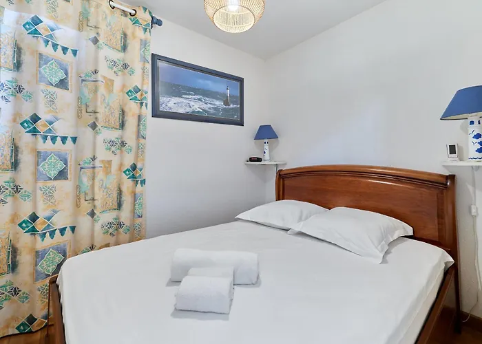 Apartman Le 32 De - A 400 M De La